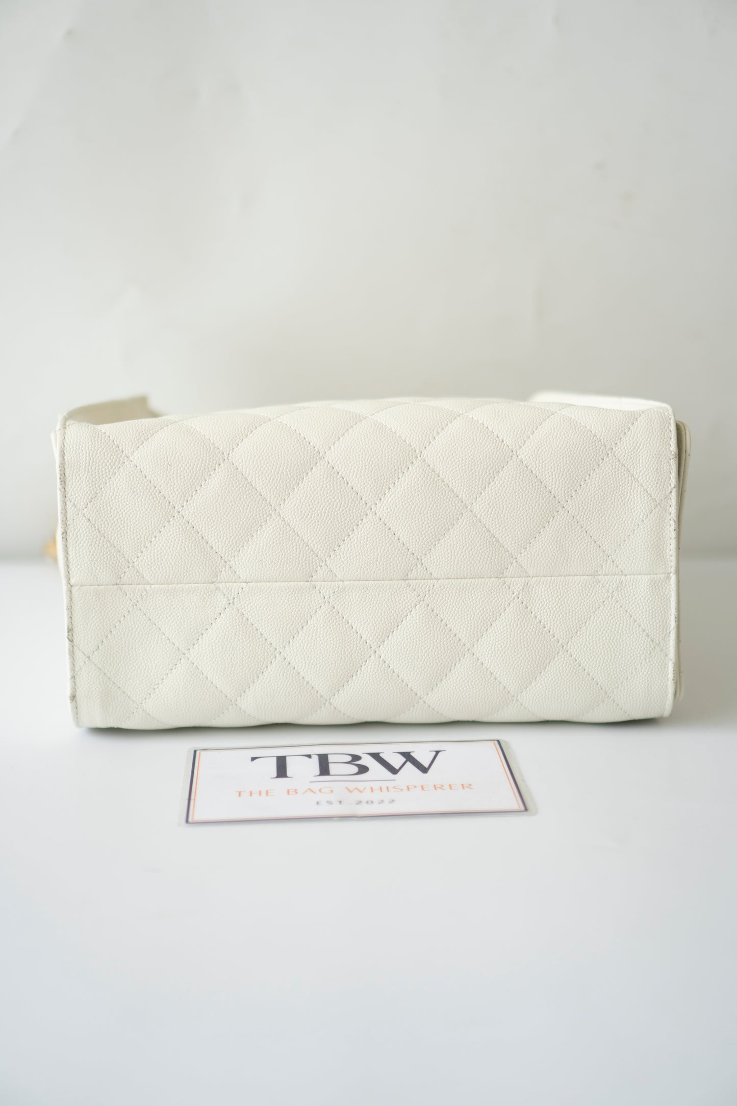 C25 Small – White Caviar Leather with Metal Drawstring Chain Strap