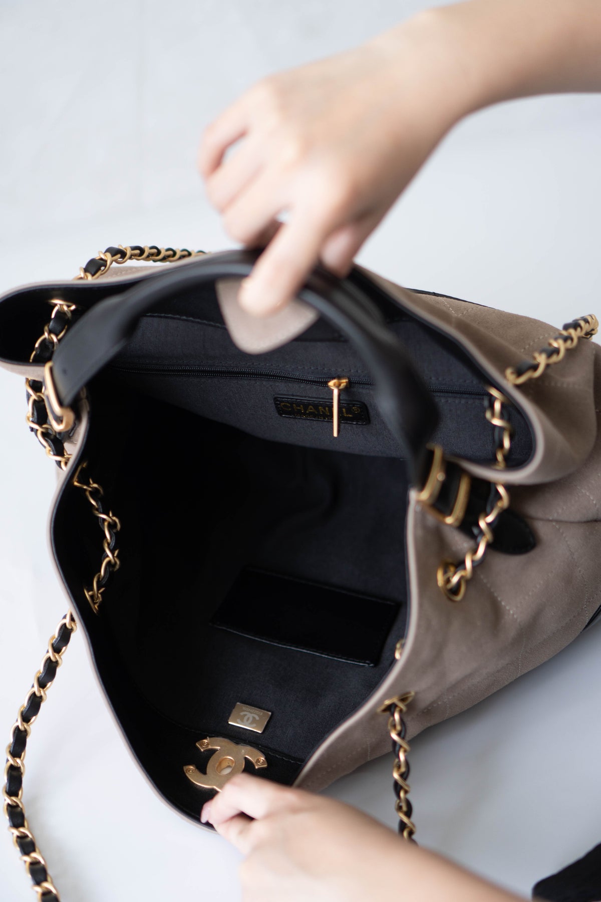 CC Large Hobo Bag – Taupe Suede & Black Calfskin