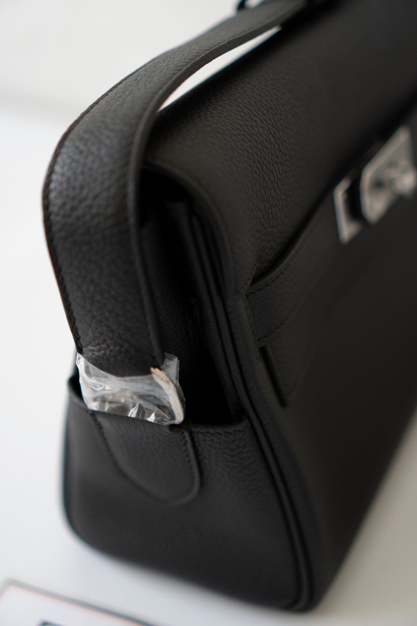 KL Messenger PM – Black Togo Leather with Palladium Hardware