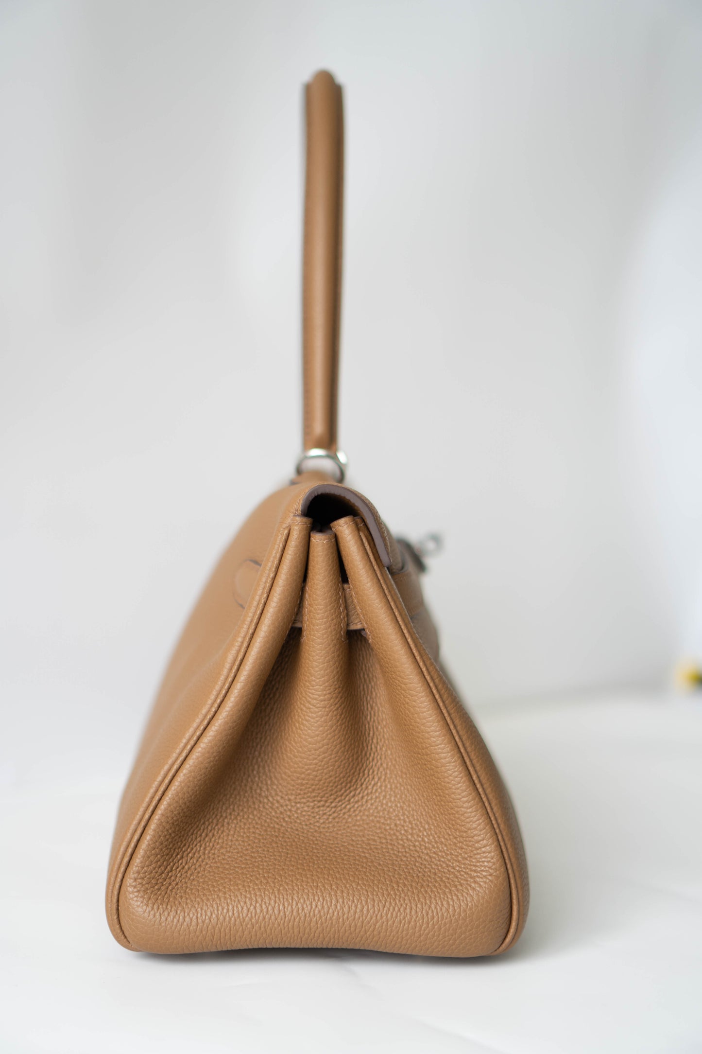KL 42 in Alezan Togo with Palladium Hardware