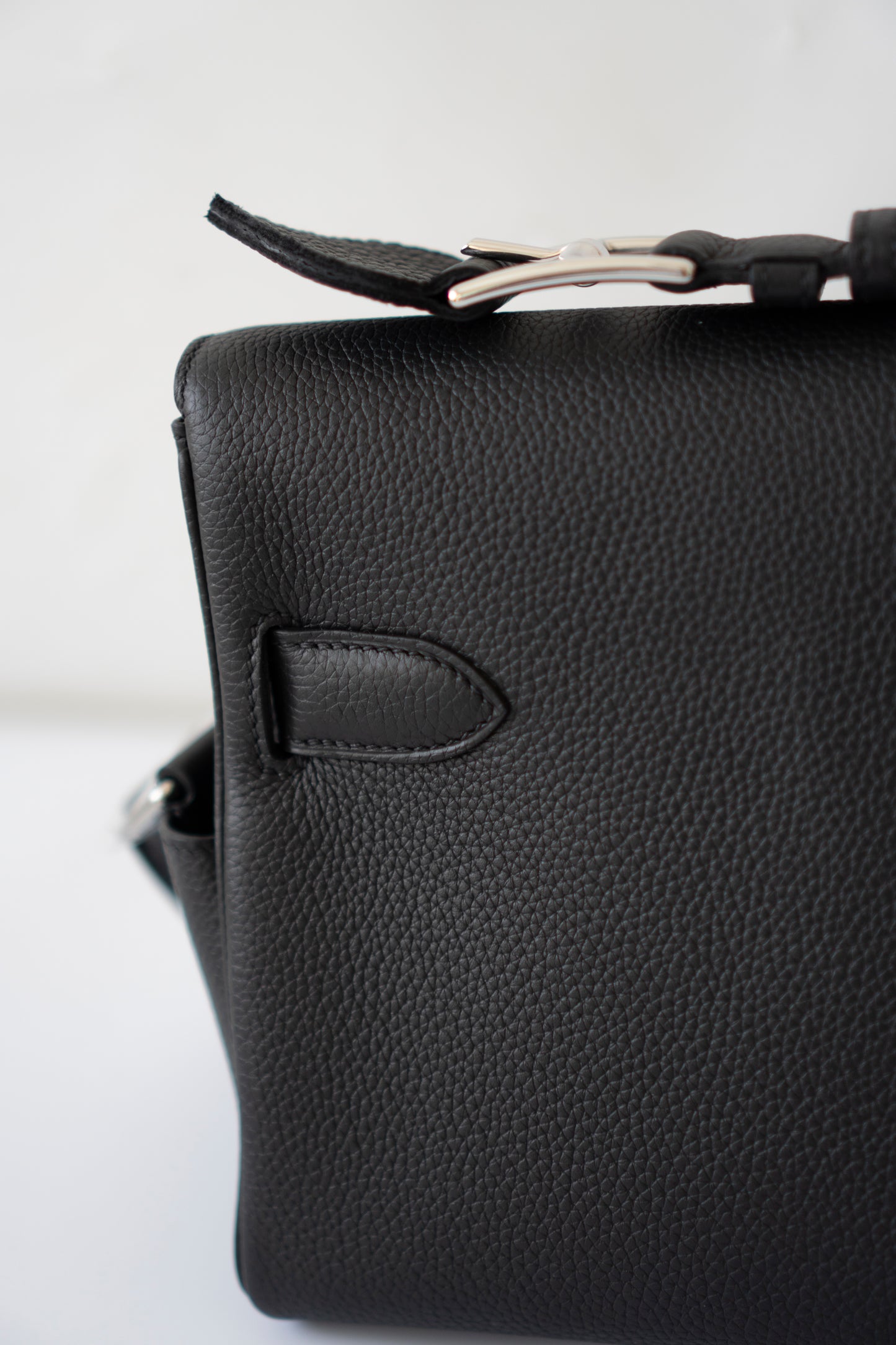 KL Messenger PM – Black Togo Leather with Palladium Hardware