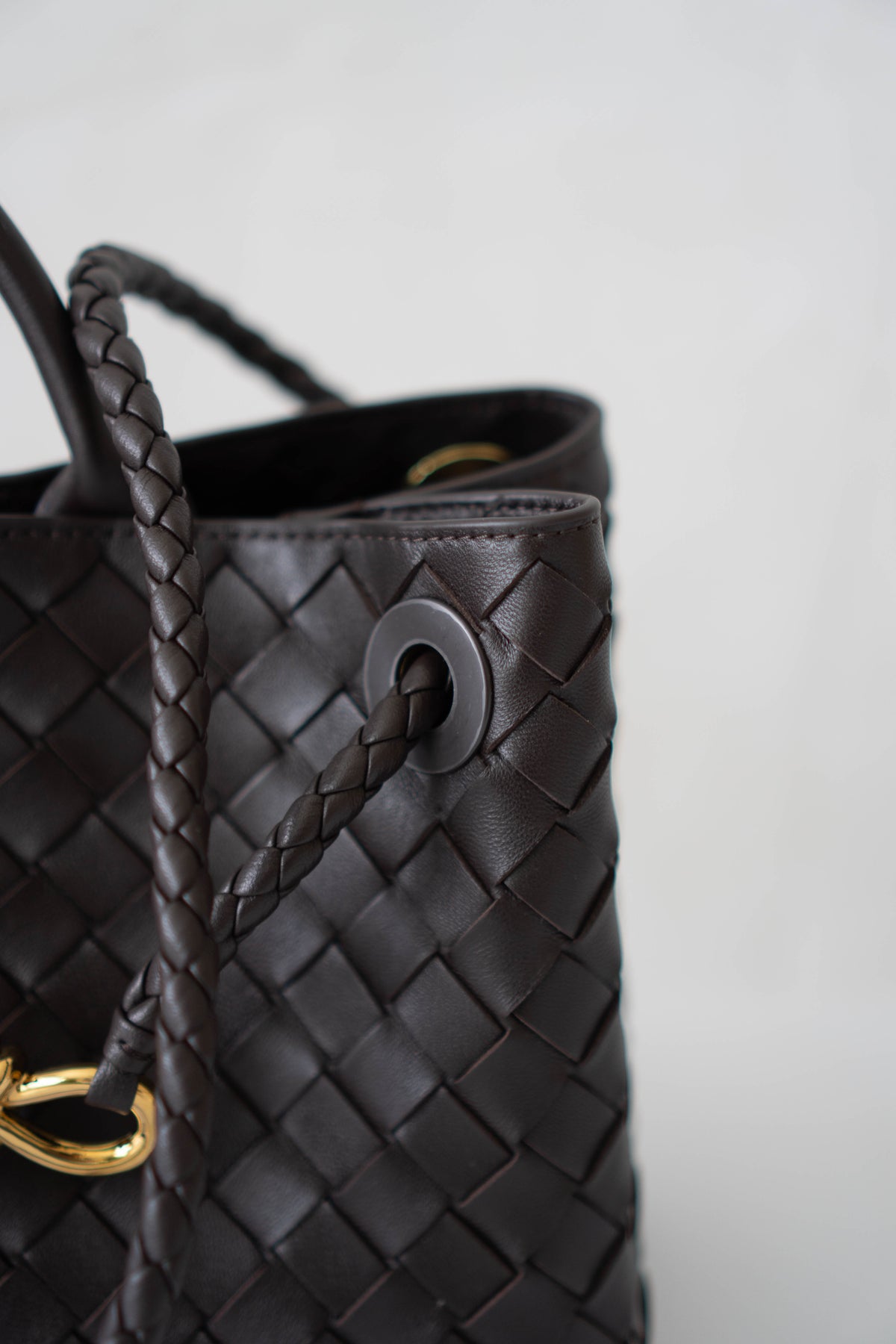 Andiamo Medium Bag – Dark Brown Intrecciato Nappa Leather