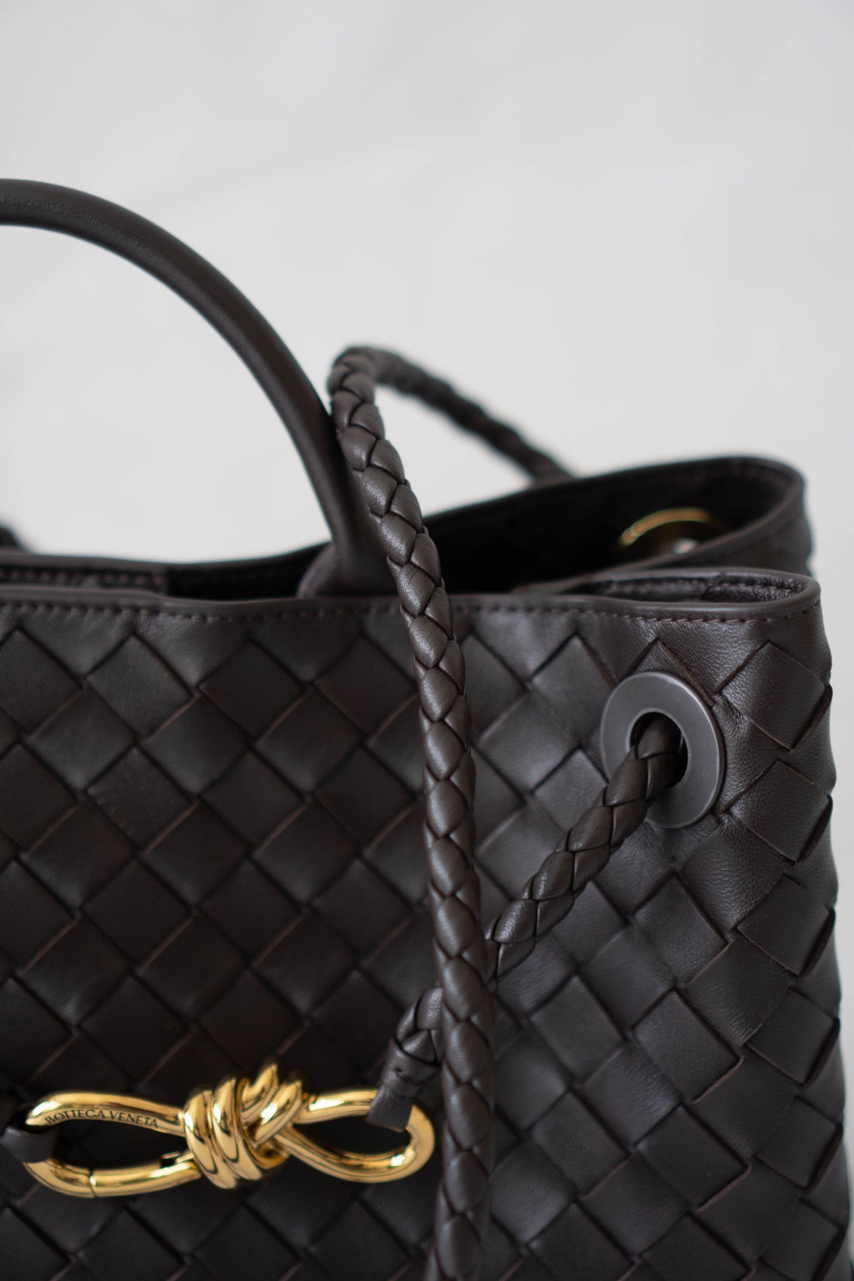 Andiamo Medium Bag – Dark Brown Intrecciato Nappa Leather