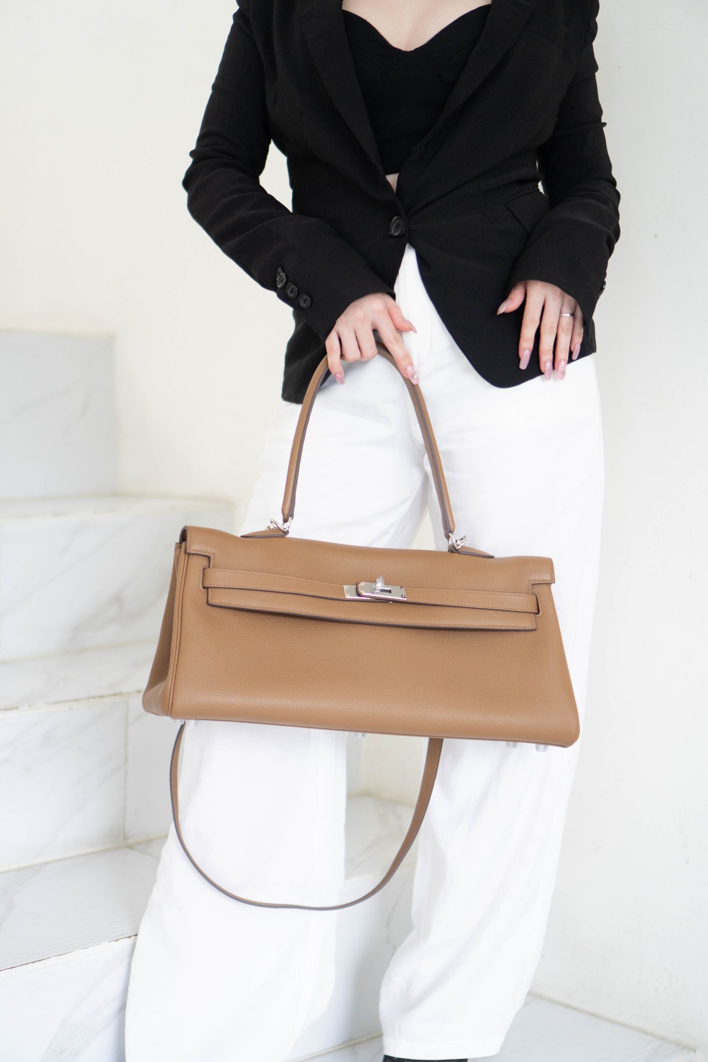 KL 42 in Alezan Togo with Palladium Hardware