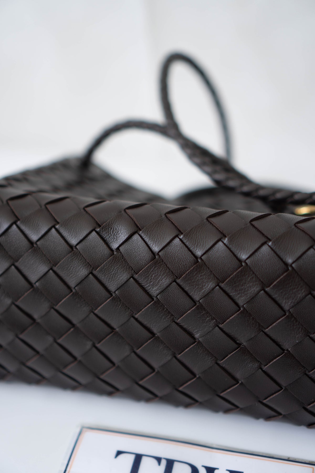 Andiamo Medium Bag – Dark Brown Intrecciato Nappa Leather