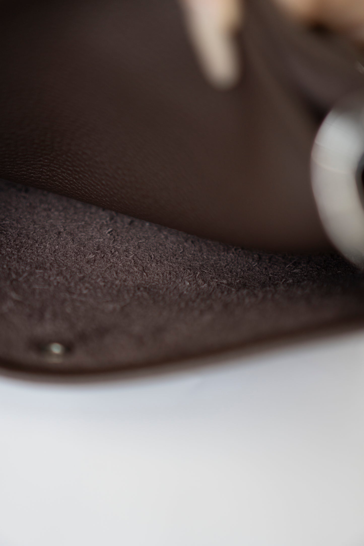 Evelyne 23 – Ebene Clemence Leather with Palladium Hardware