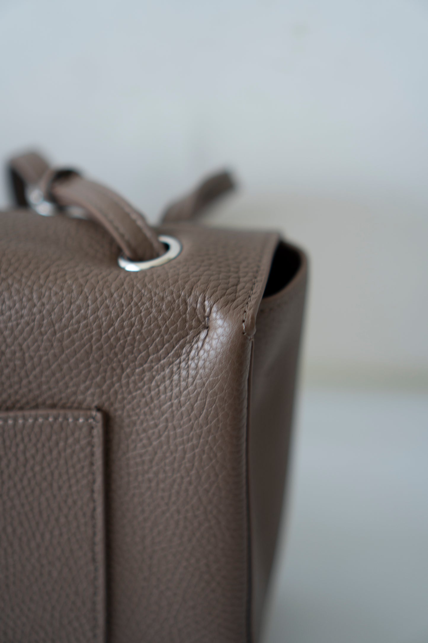 26S Souplissimo Jumbo Flap – Taupe Grained Calfskin with Silver Hardware