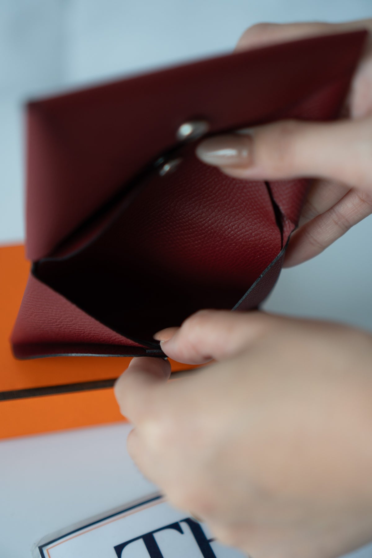 Calvi Duo Wallet – Rouge H Epsom with Palladium Hardware