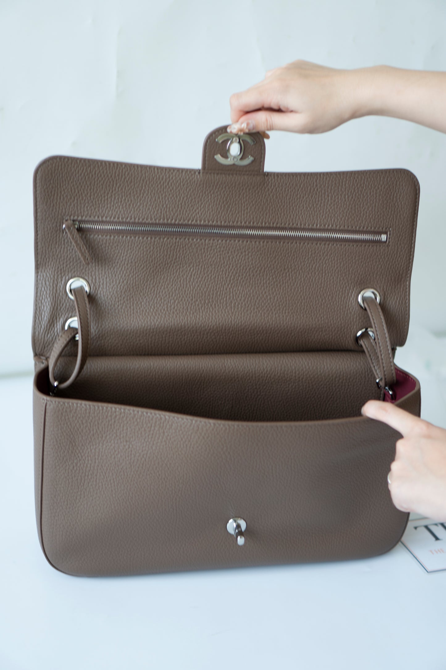 26S Souplissimo Jumbo Flap – Taupe Grained Calfskin with Silver Hardware