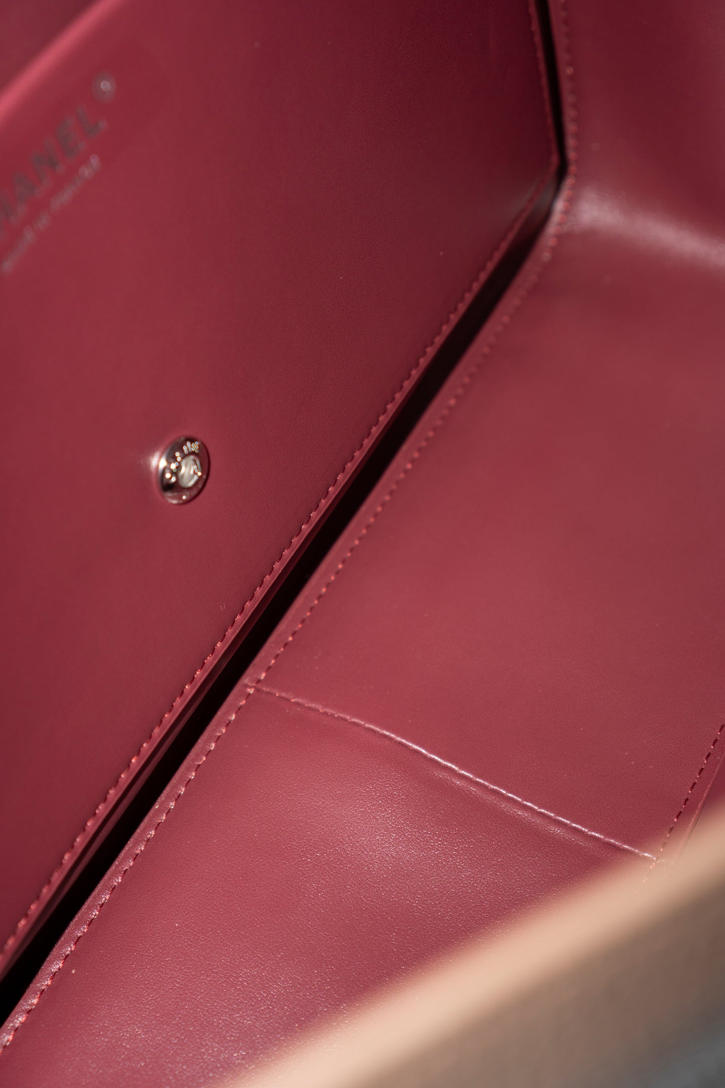 26S Souplissimo Jumbo Flap – Taupe Grained Calfskin with Silver Hardware