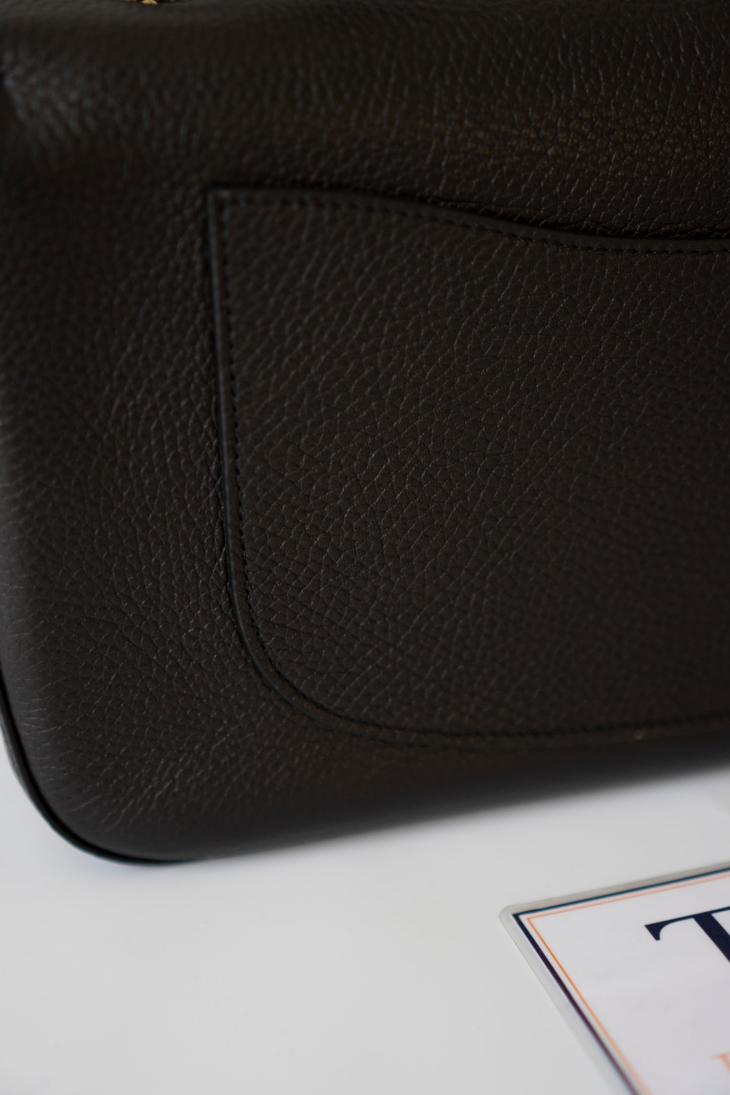26S Souplissimo Jumbo Flap – Black Grained Calfskin with Gold Hardware