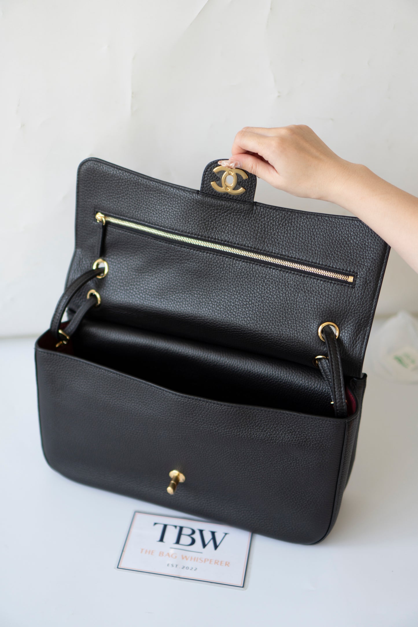 26S Souplissimo Jumbo Flap – Black Grained Calfskin with Gold Hardware