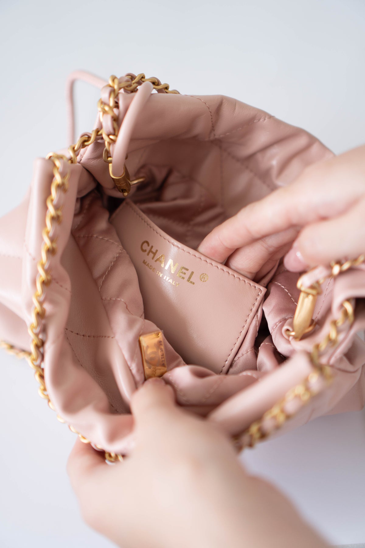 CC 22 Mini Handbag – Light Pink Shiny Calfskin in Gold Hardware