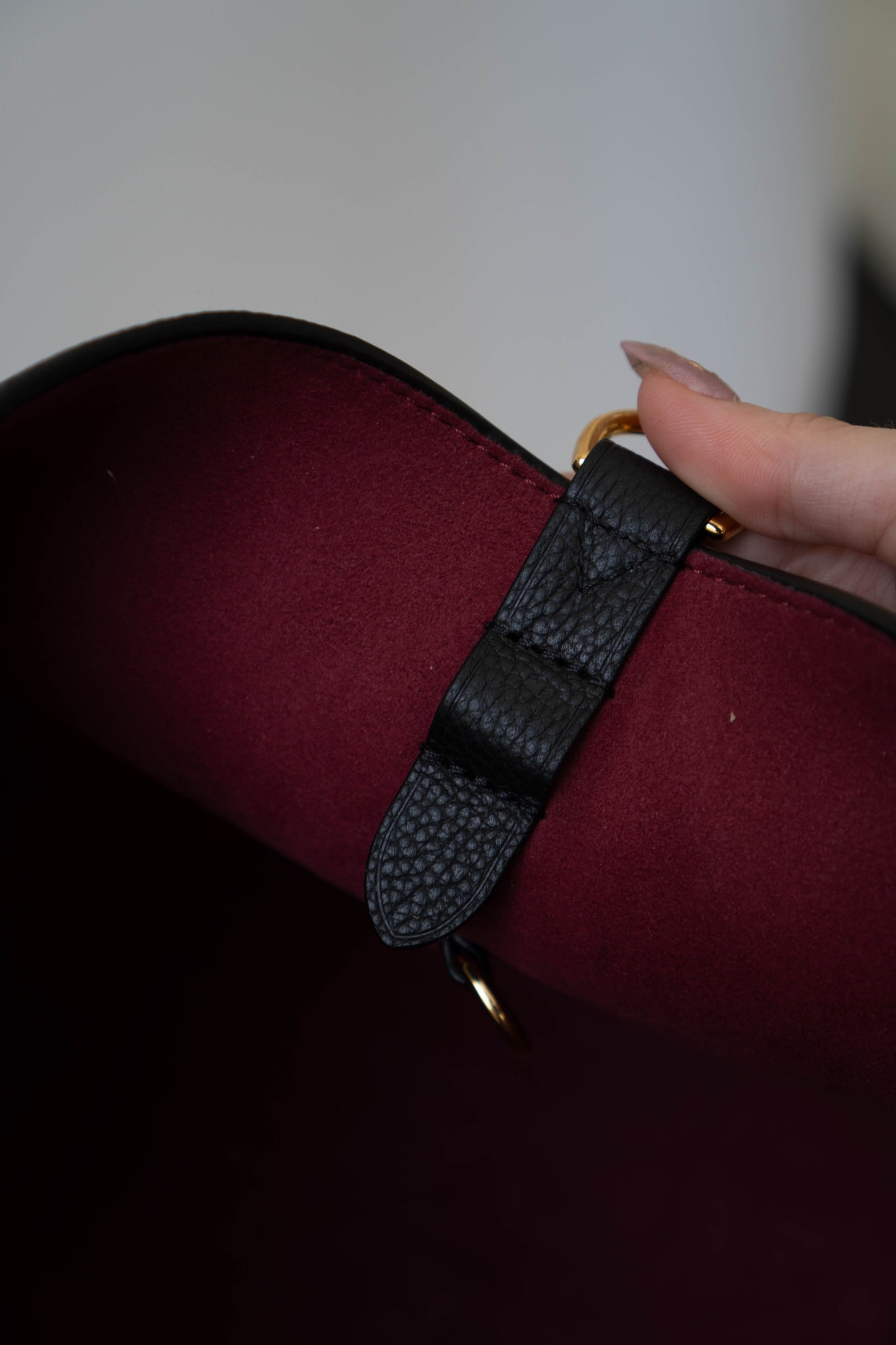 NéoNoé Bi-color in MM size Empreinte leather
