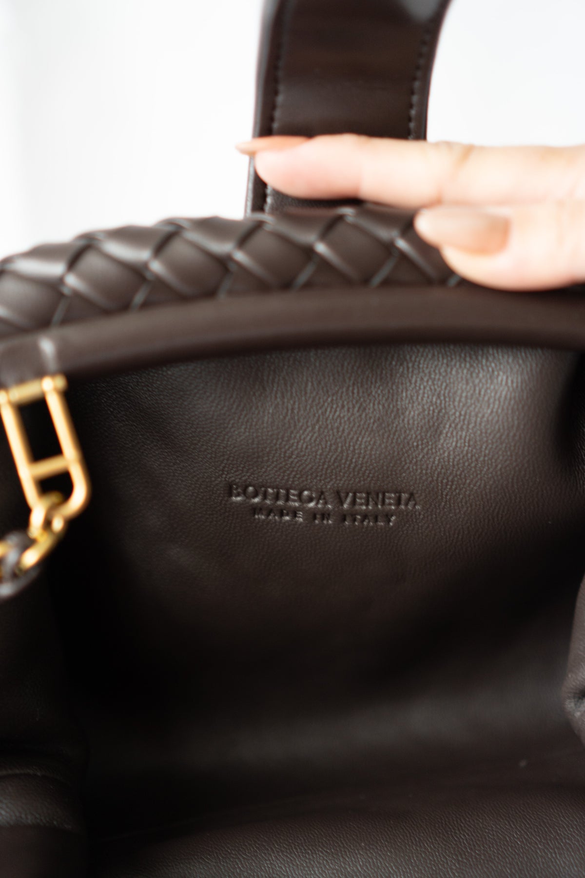 Lauren Woven Clutch Bag with Chain – Fondant Lambskin