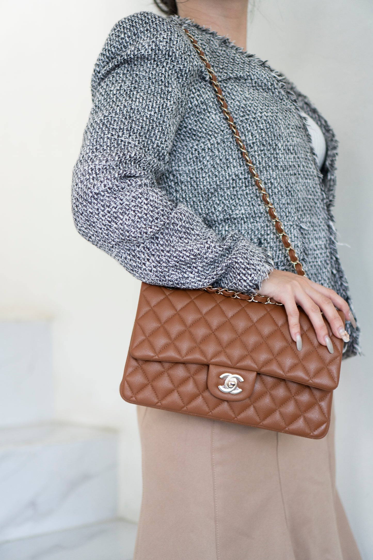 Classic Flap Medium – Caramel Caviar Leather with Light Gold Hardware