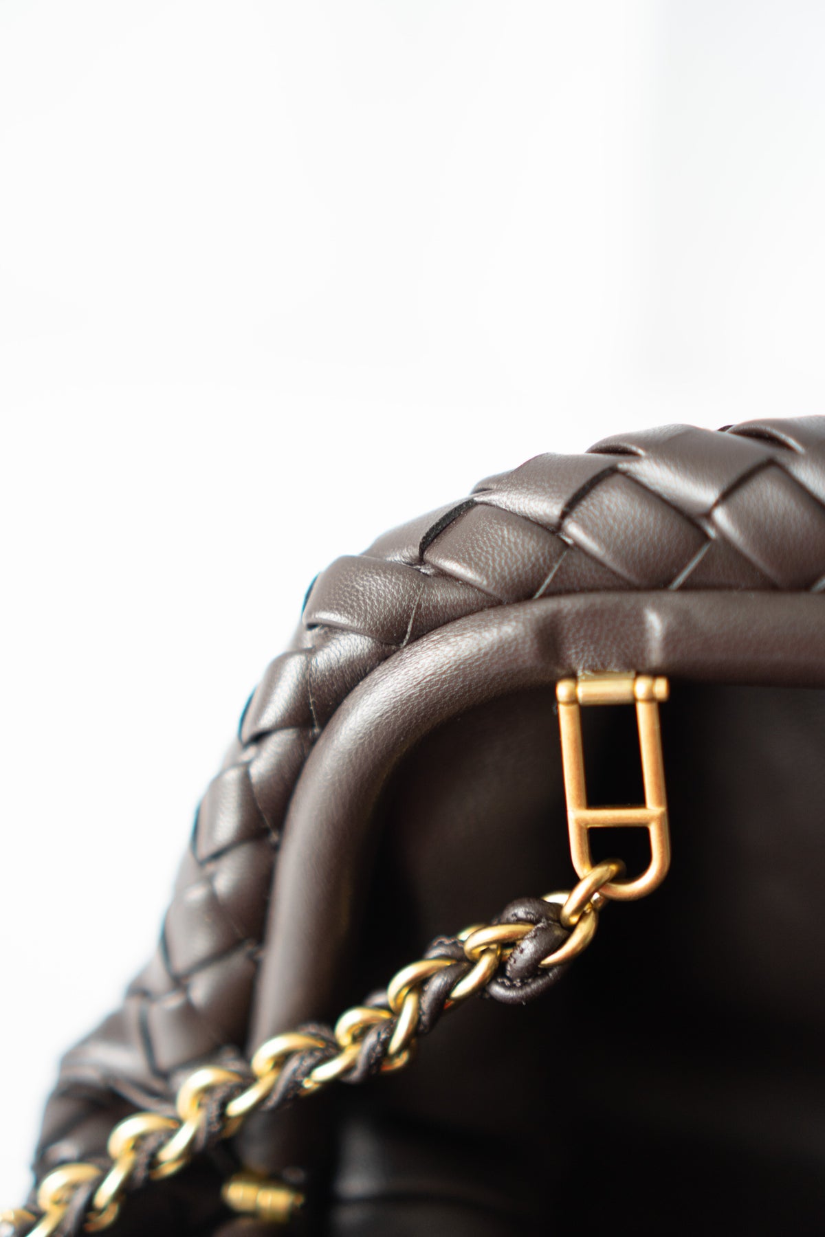 Lauren Woven Clutch Bag with Chain – Fondant Lambskin