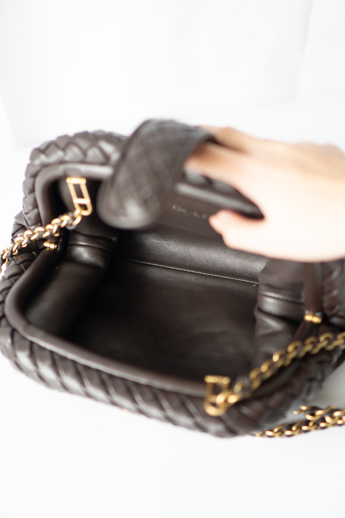 Lauren Woven Clutch Bag with Chain – Fondant Lambskin