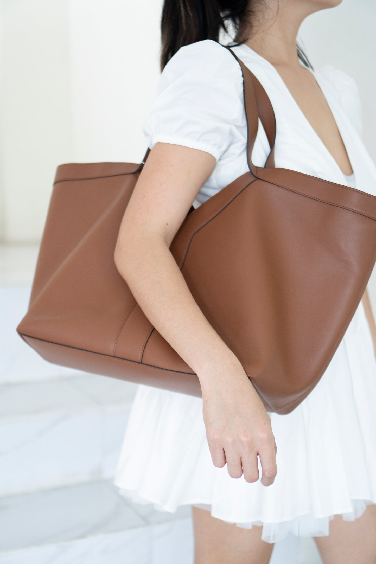 Y Tote in large Find Grained Calfskin with Gold hardware