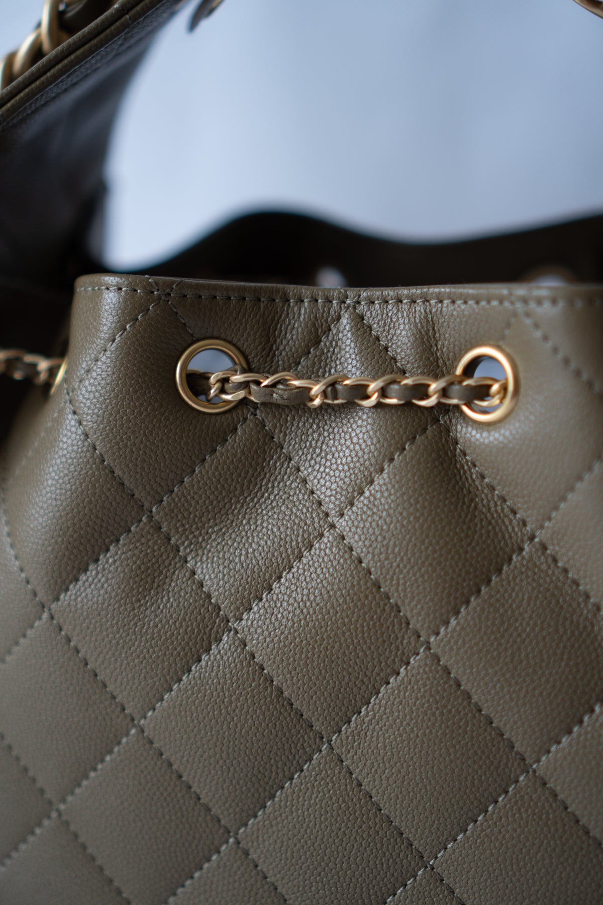 C25 Drawstring Bucket Bag – Small Khaki Green Caviar with Gold Hardware