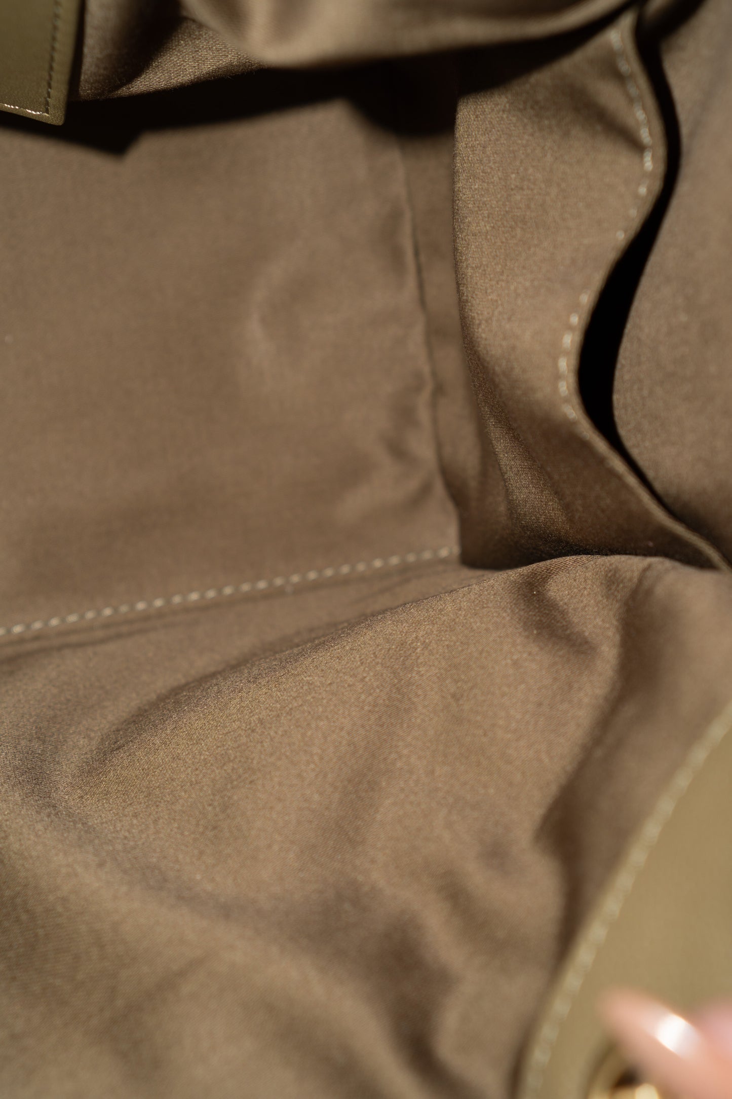 C25 Drawstring Bucket Bag – Small Khaki Green Caviar with Gold Hardware