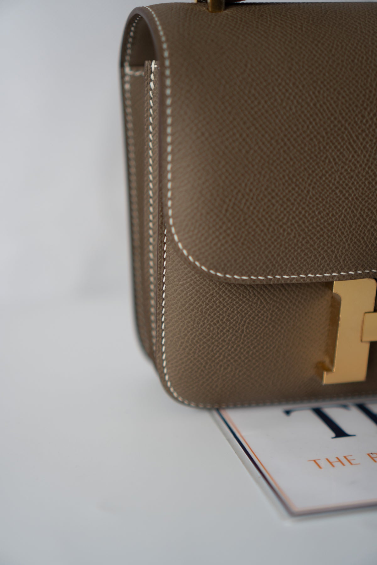 Constanc 18 – Etoupe Epsom with Gold Hardware