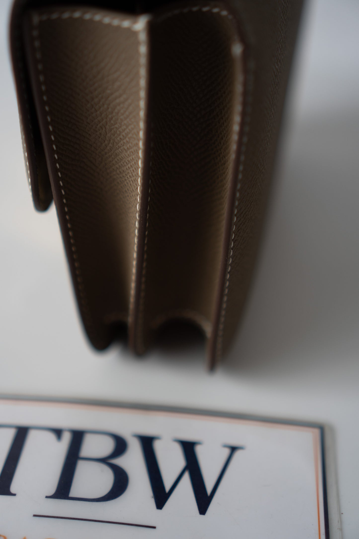 Constanc 18 – Etoupe Epsom with Gold Hardware