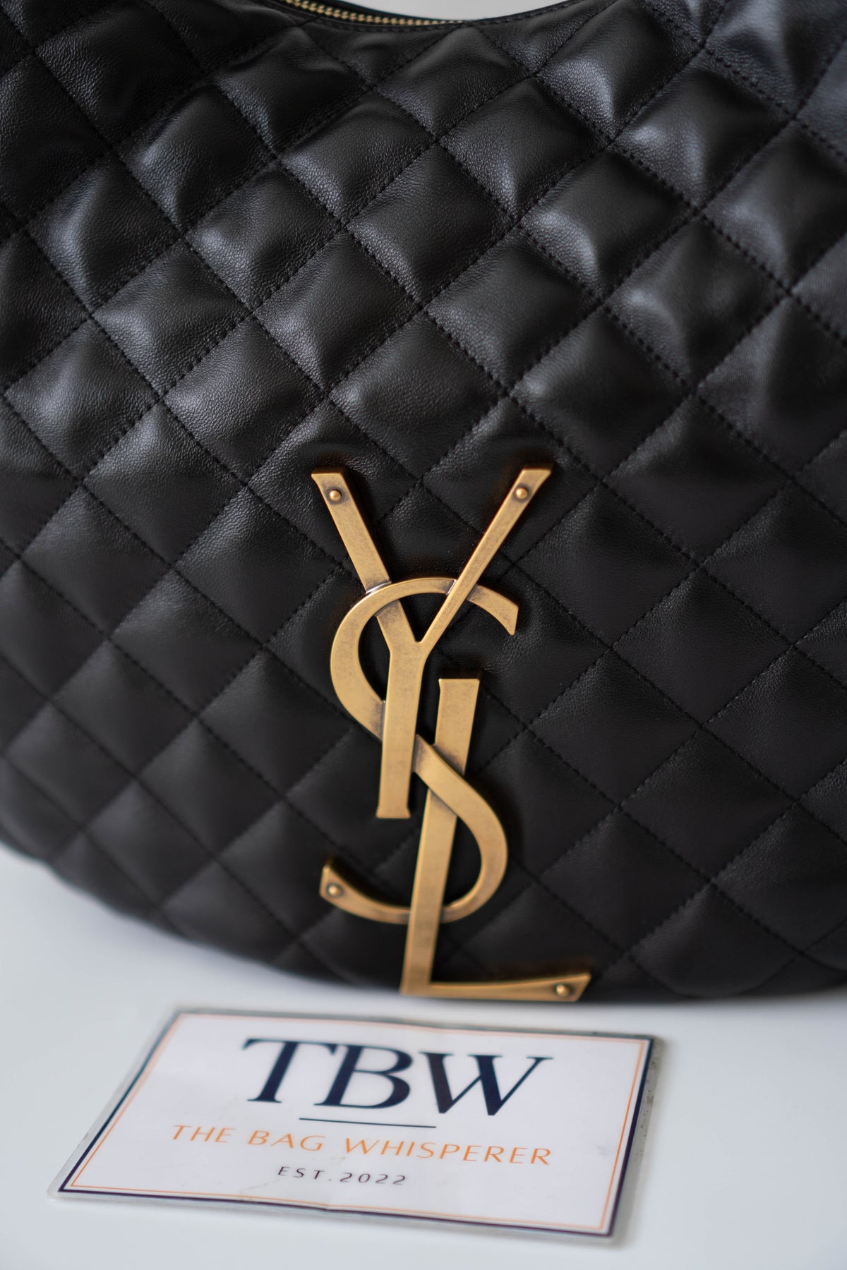 Le 5 à 7 Supple Small Hobo Bag – Black Quilted Lambskin in Bronze Hardware