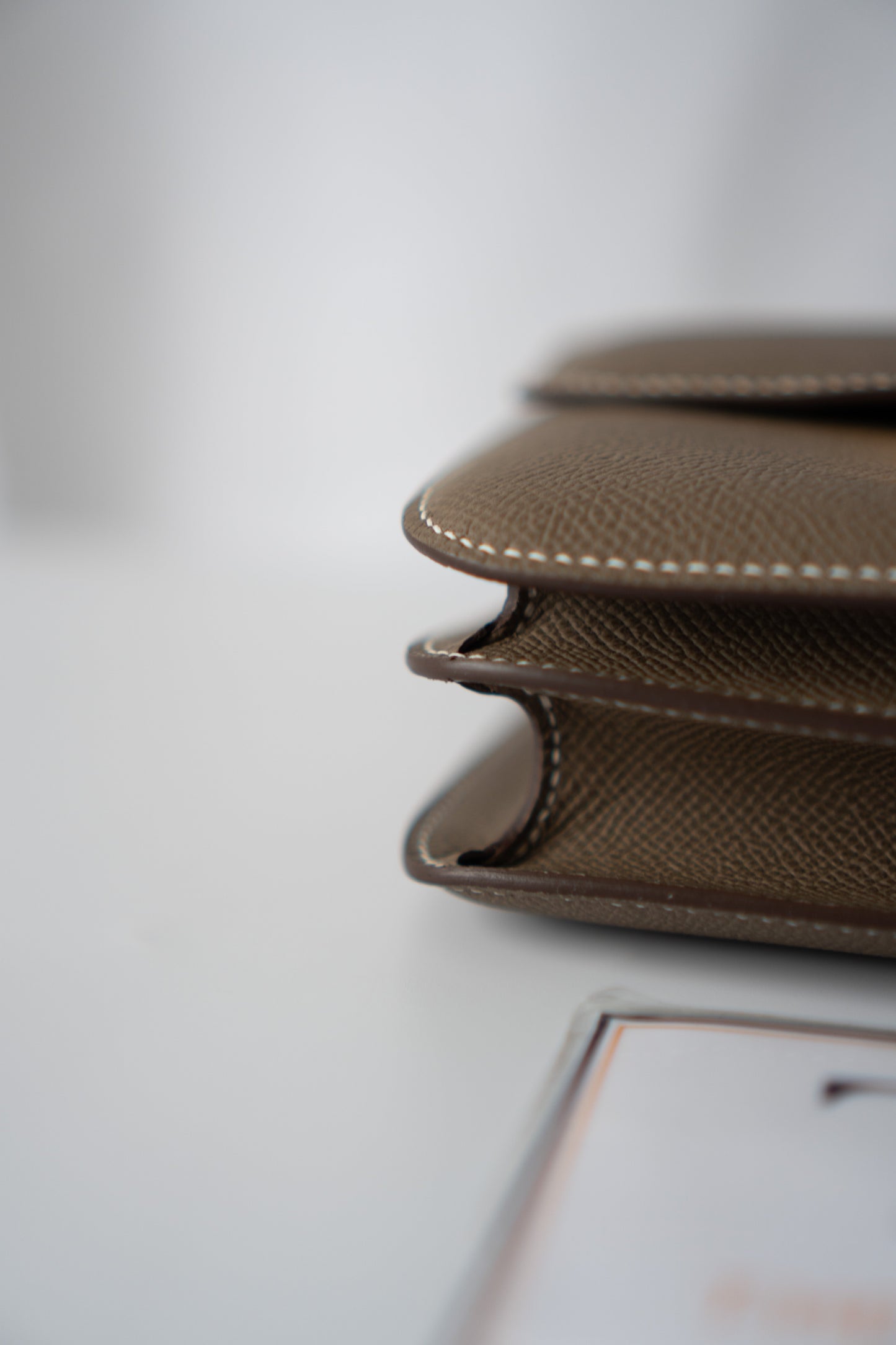 Constanc 18 – Etoupe Epsom with Gold Hardware