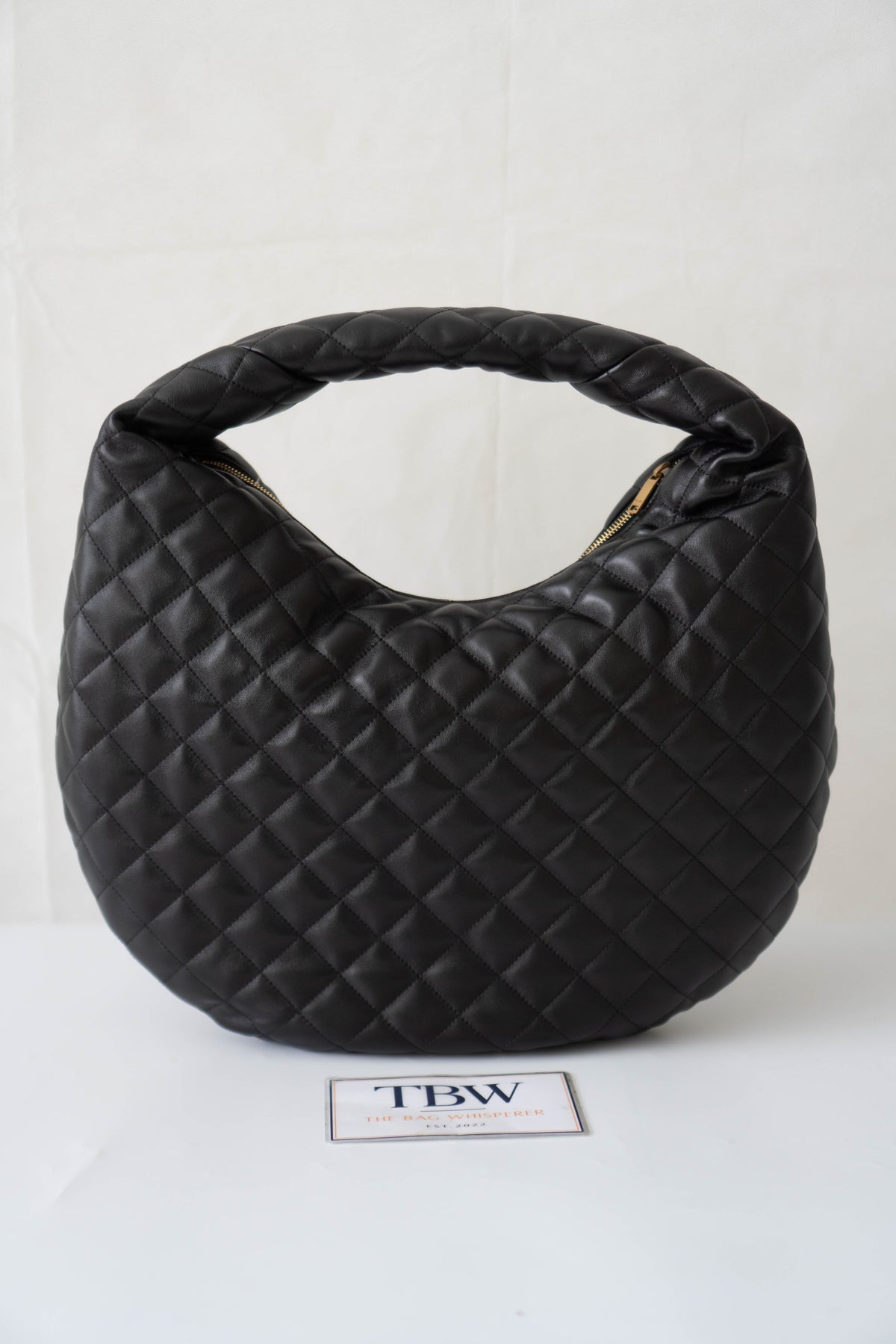 Le 5 à 7 Supple Small Hobo Bag – Black Quilted Lambskin in Bronze Hardware