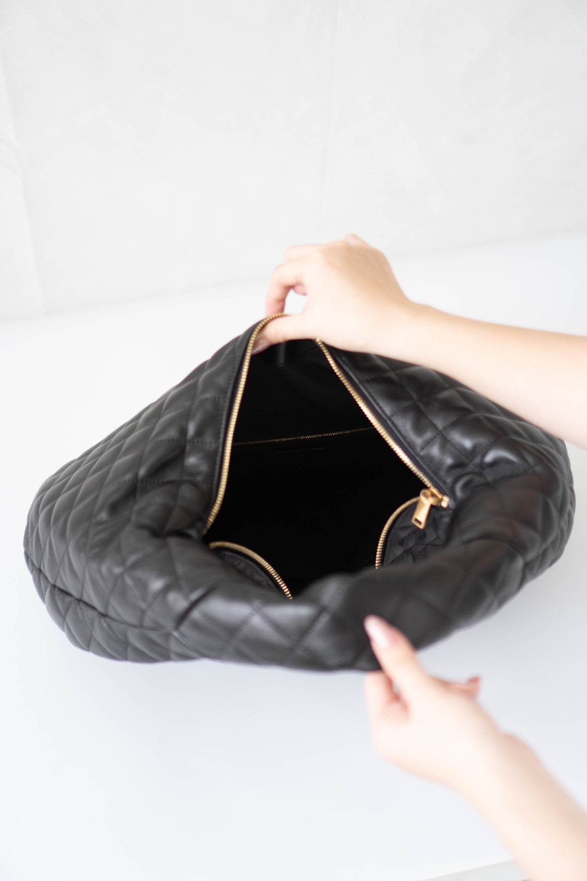Le 5 à 7 Supple Small Hobo Bag – Black Quilted Lambskin in Bronze Hardware