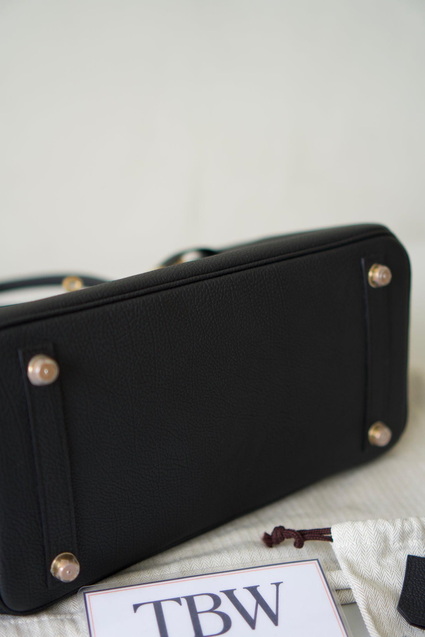Birkin 30 – Noir Togo Leather with Gold Hardware