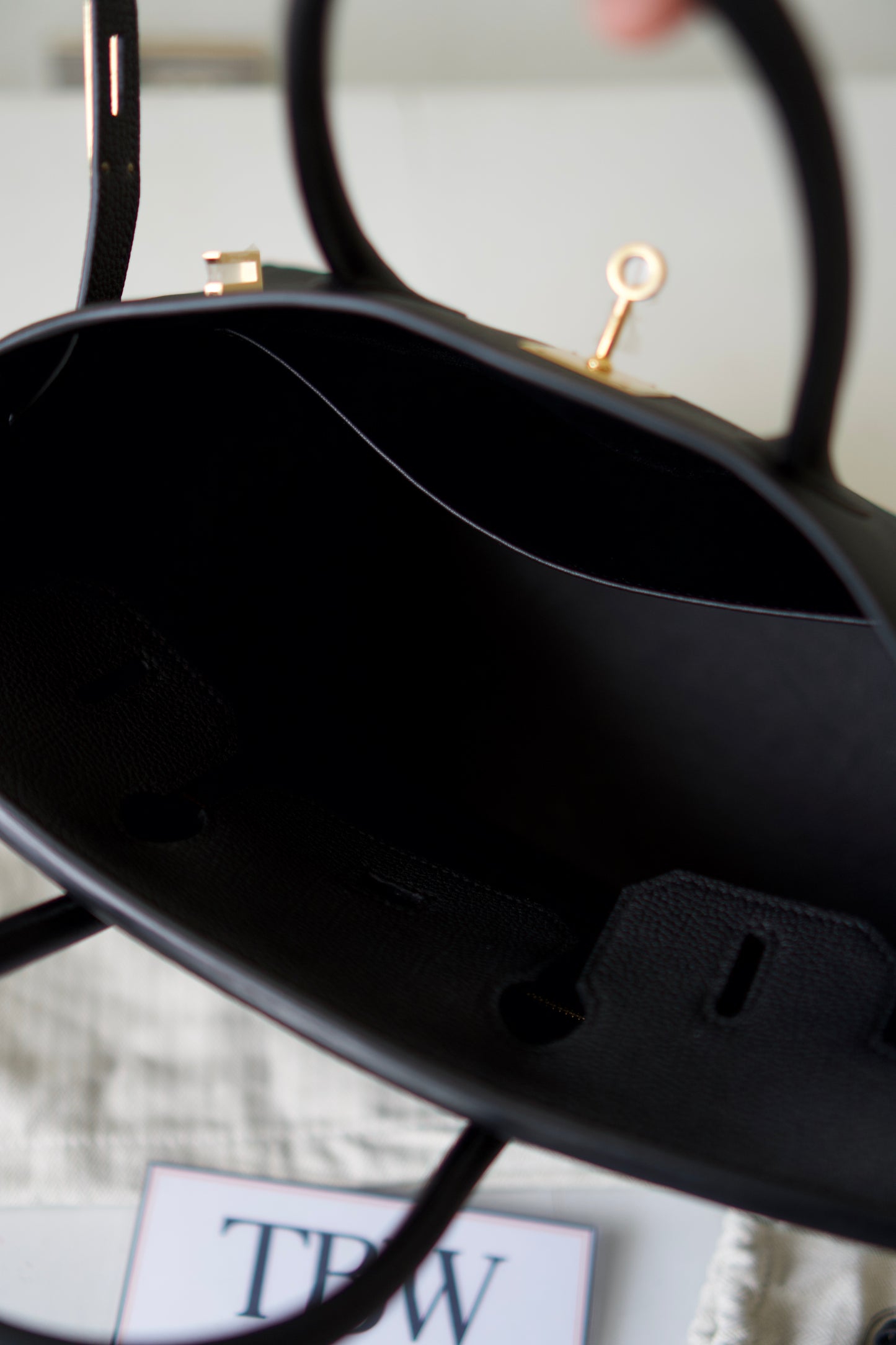 Birkin 30 – Noir Togo Leather with Gold Hardware