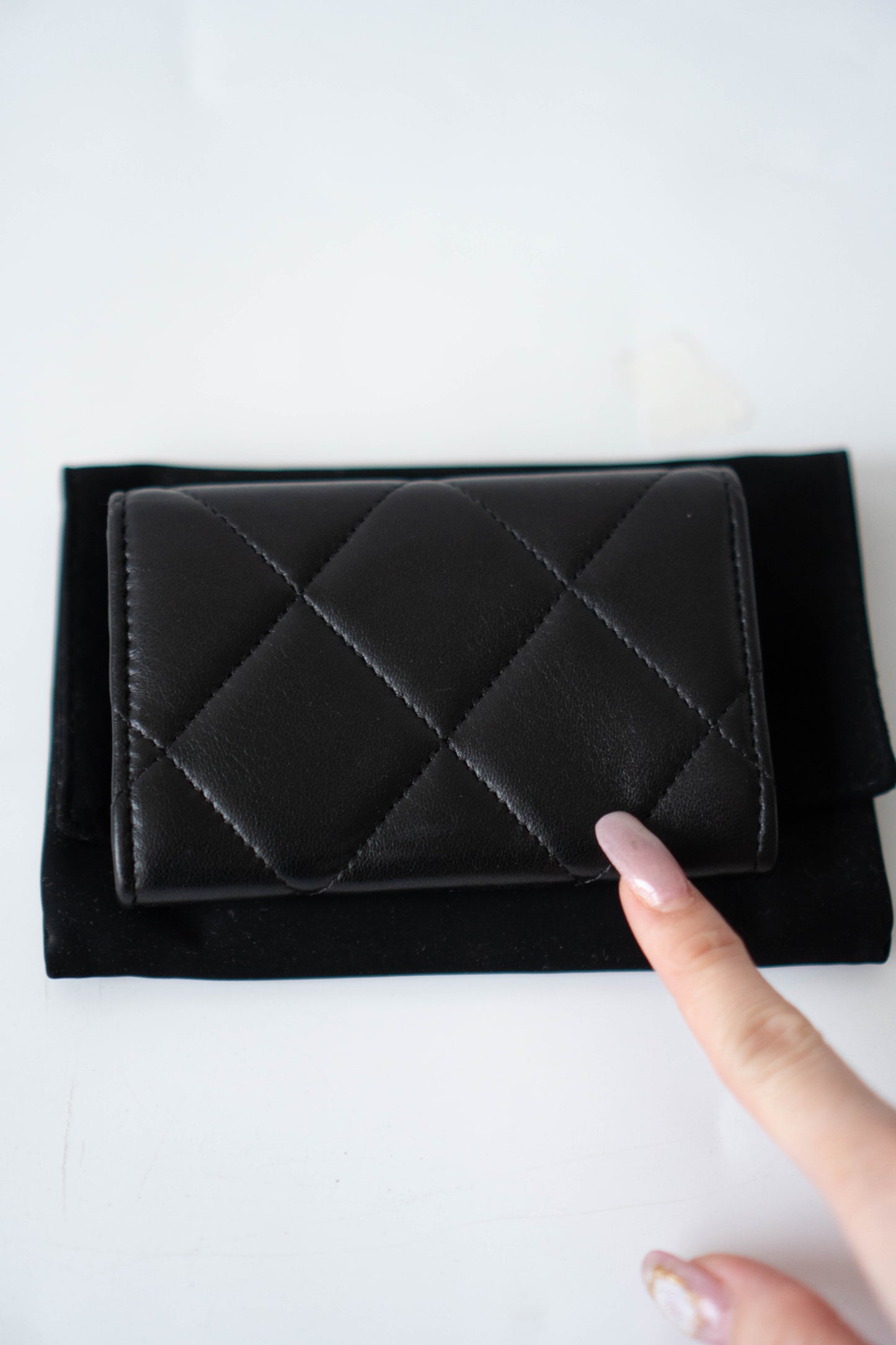 C19 Card Holder with Gold Hardware Lambskin