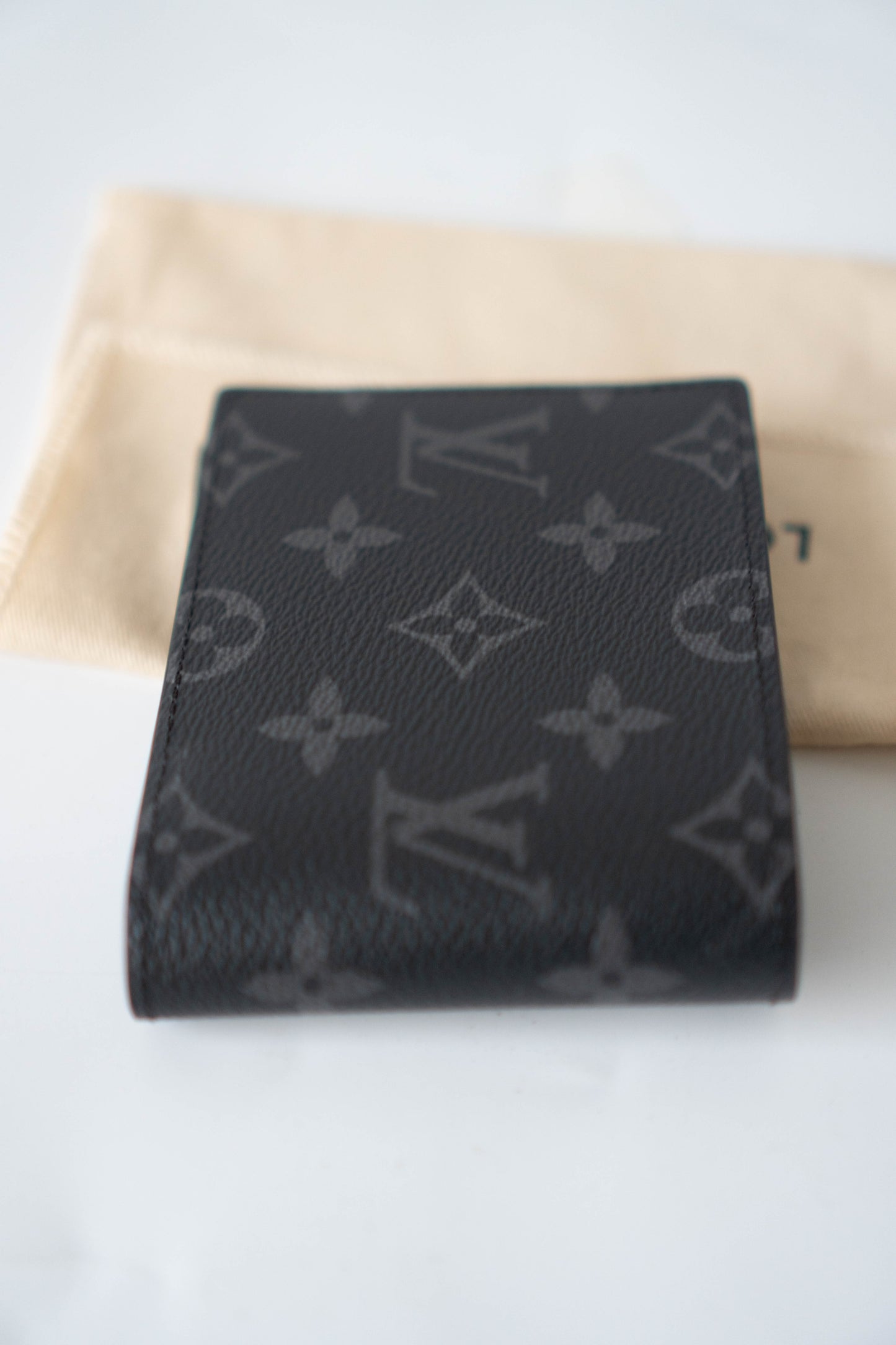 Multiple Wallet in Eclipse Monogram