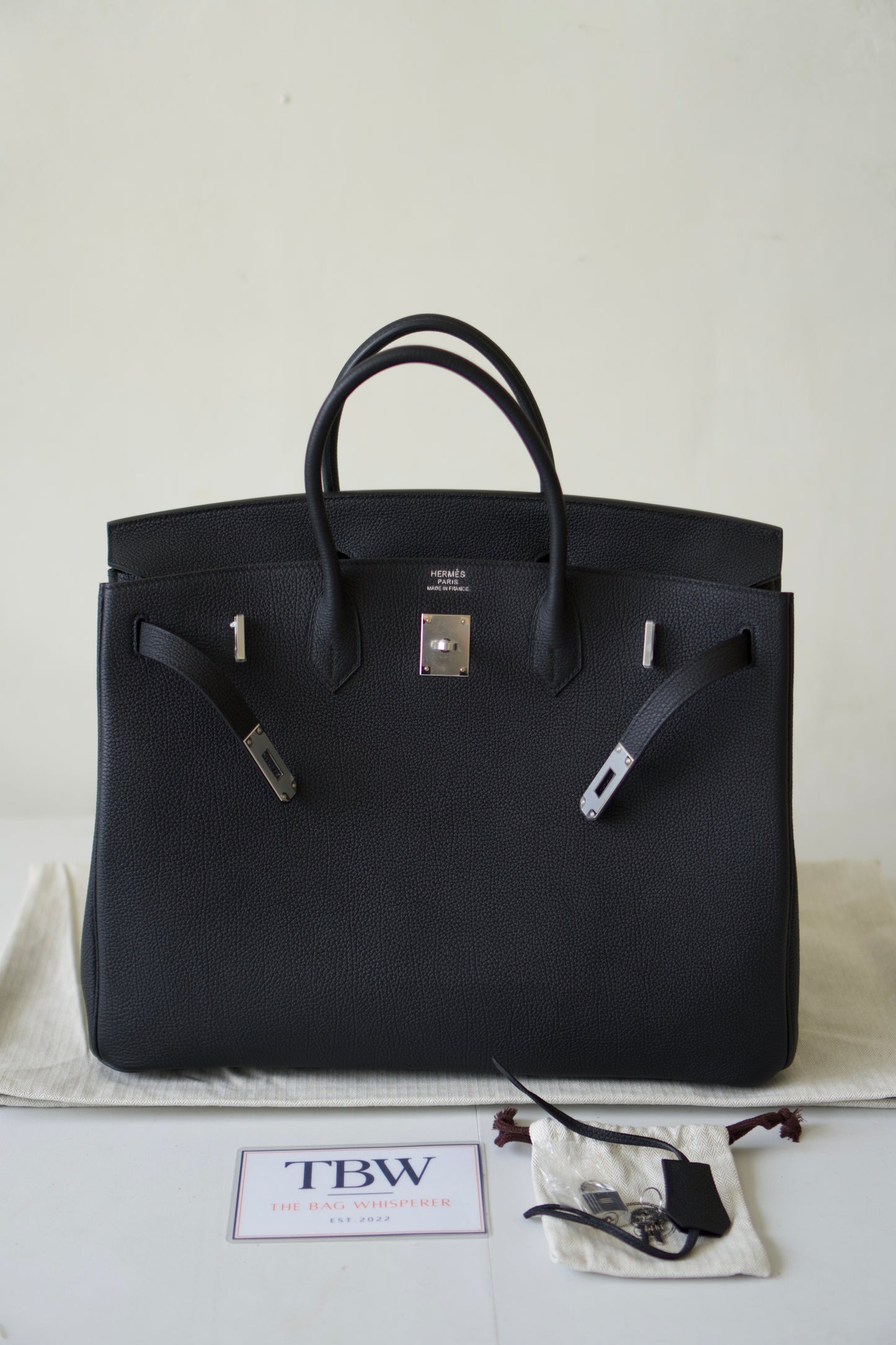 Birkin 40 – Noir Togo Leather with Palladium Hardware