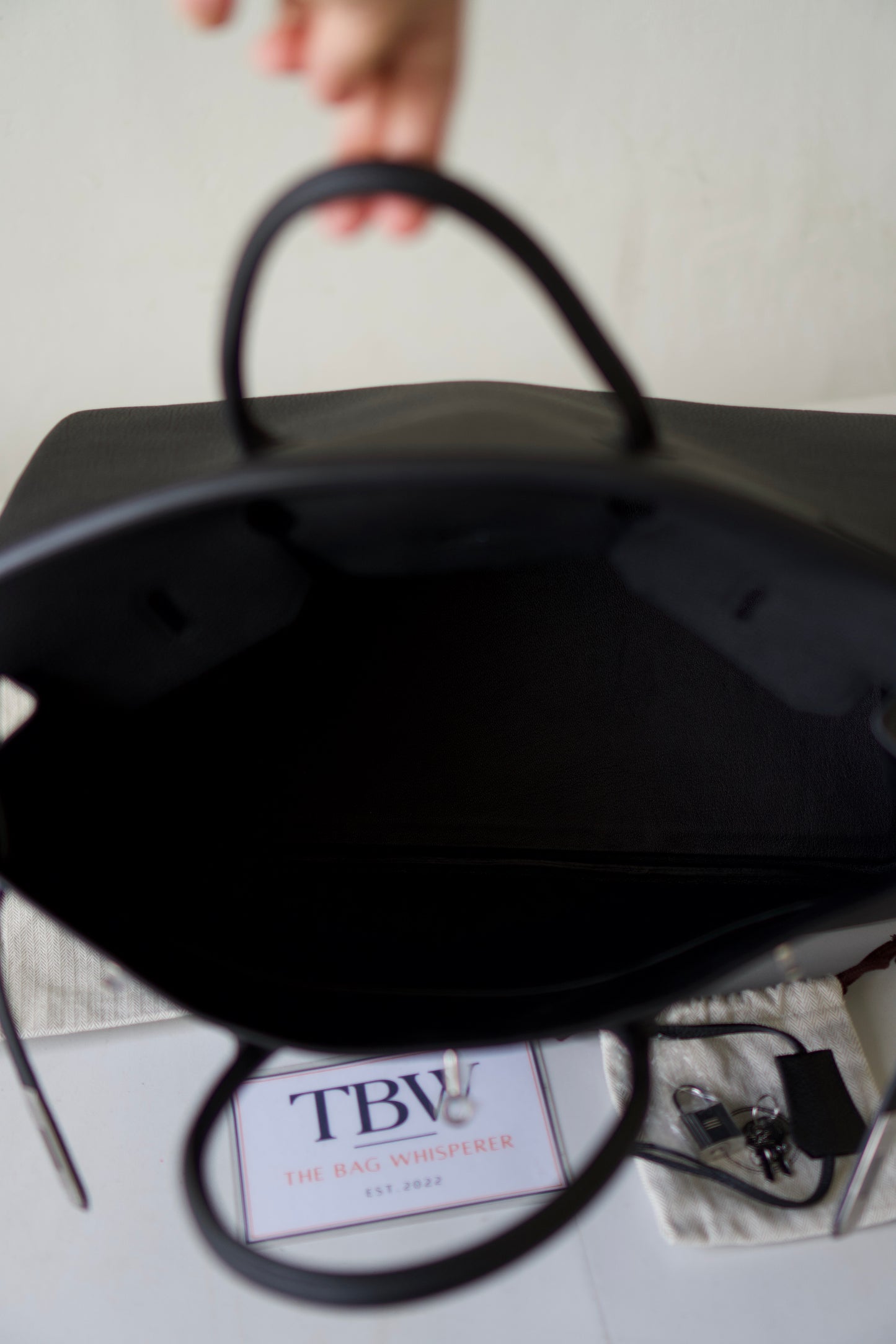 Birkin 40 – Noir Togo Leather with Palladium Hardware