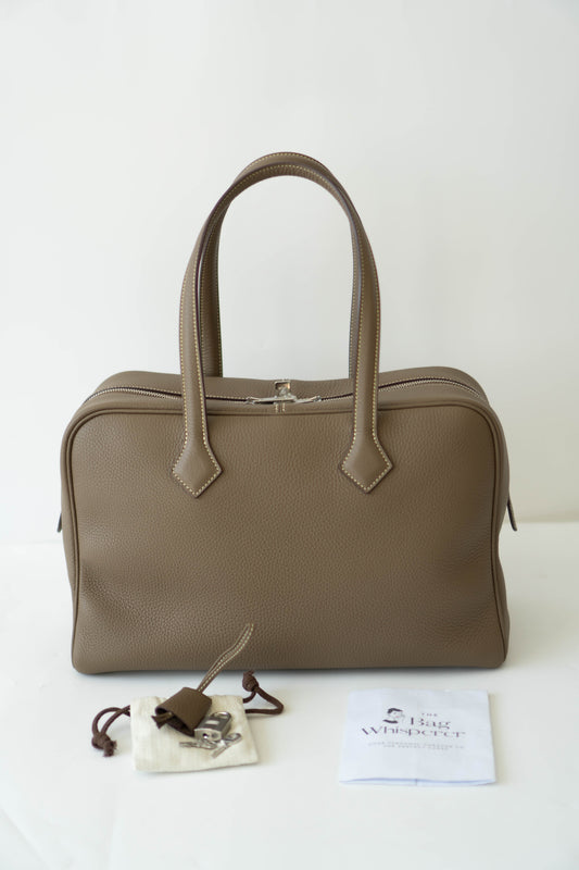 Victoria II 35 in Etoupe Taurillon Clemence with Palladium Hardware