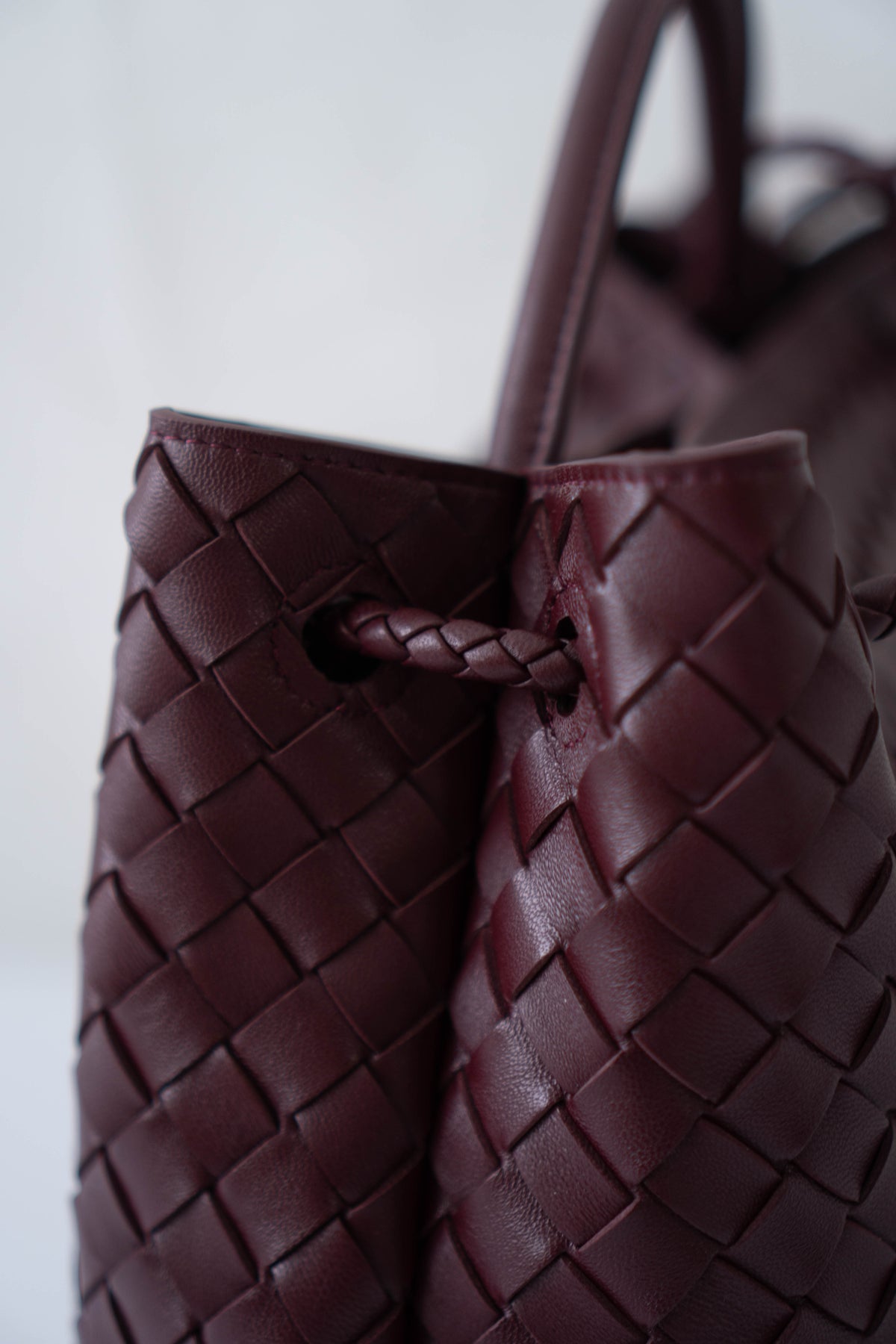 Andiamo Medium Bag – Burgundy Intrecciato Nappa Leather in Gold Hardware