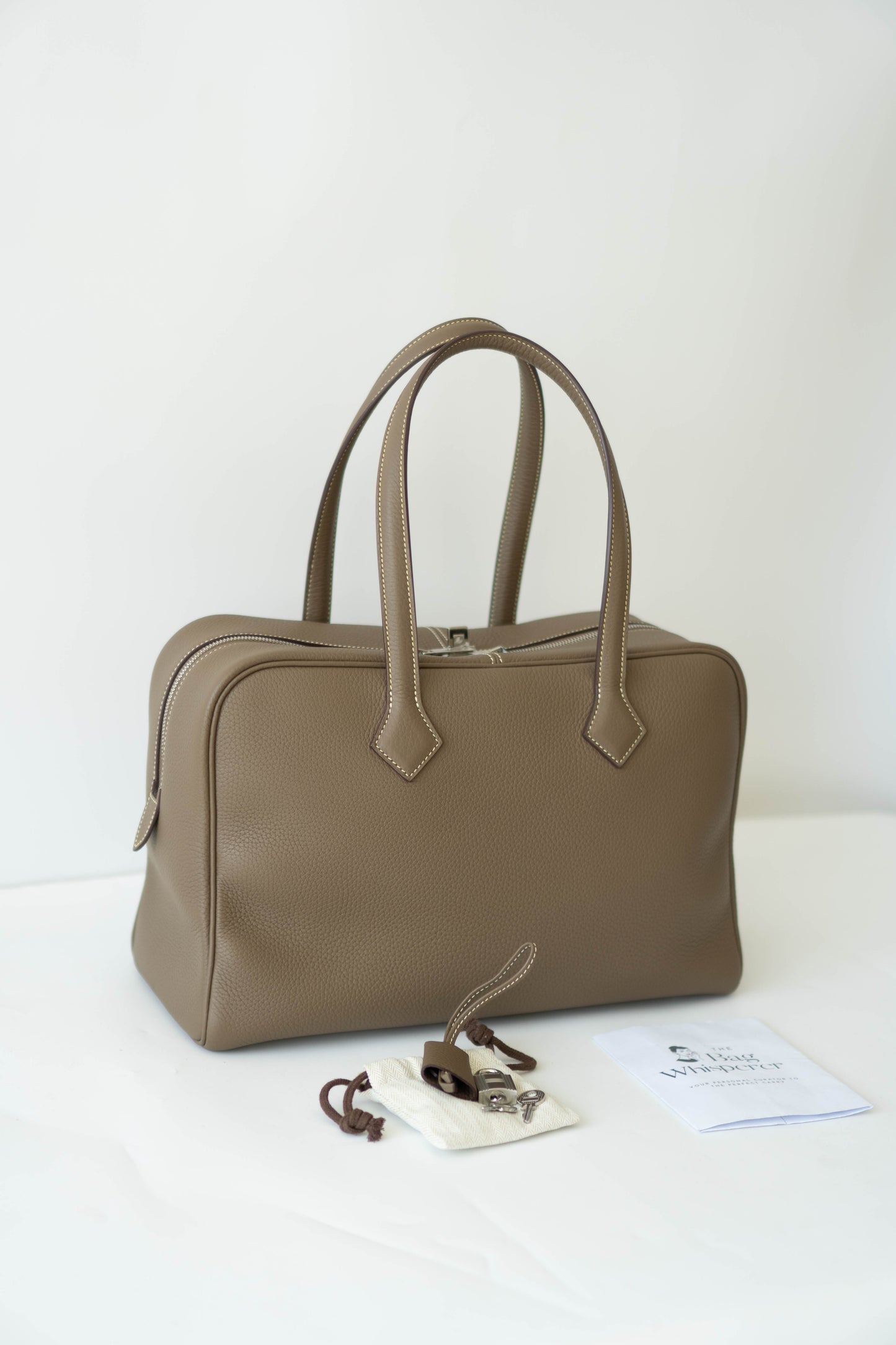 Victoria II 35 in Etoupe Taurillon Clemence with Palladium Hardware