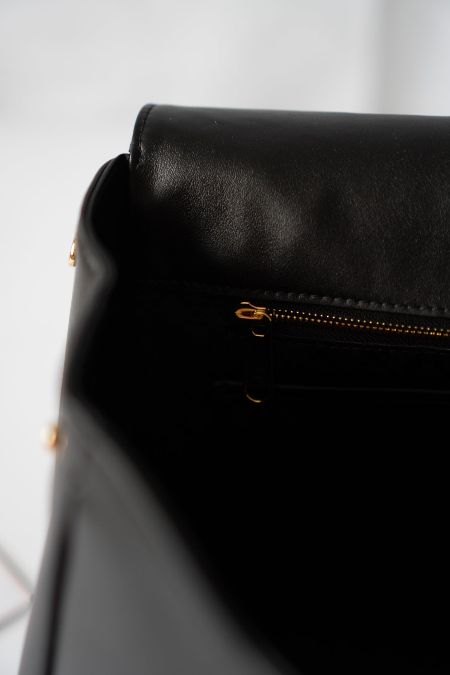 Paparazzo Top Handle Bag – Medium Black Smooth Leather