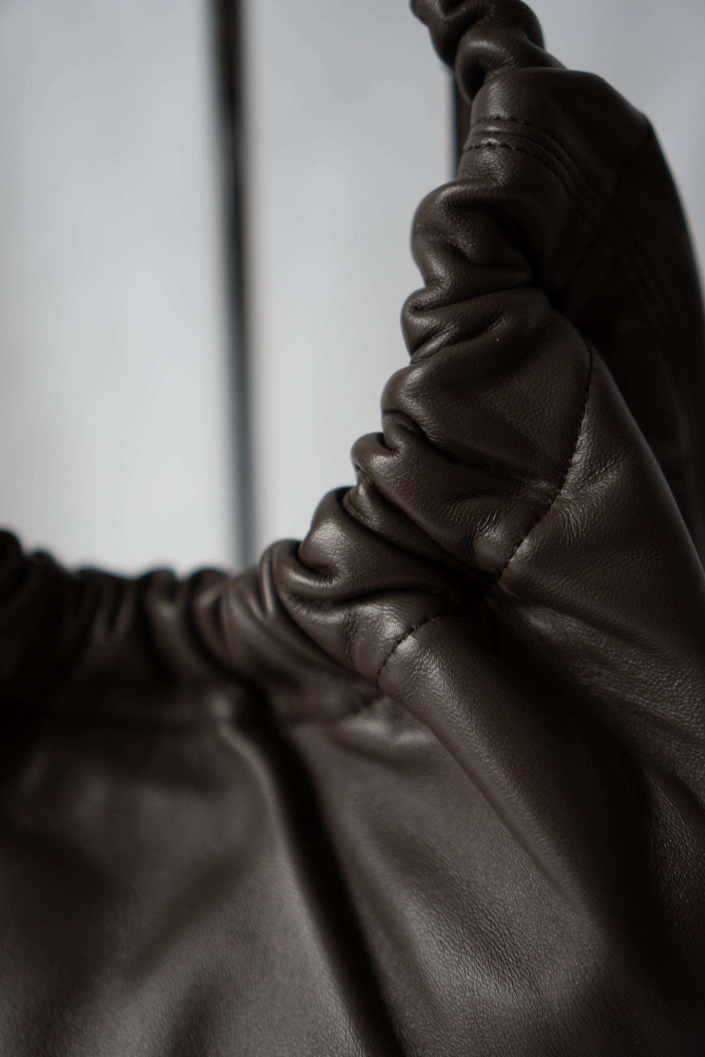 Soft Squeeze Hobo Bag – Small Dark Brown Nappa