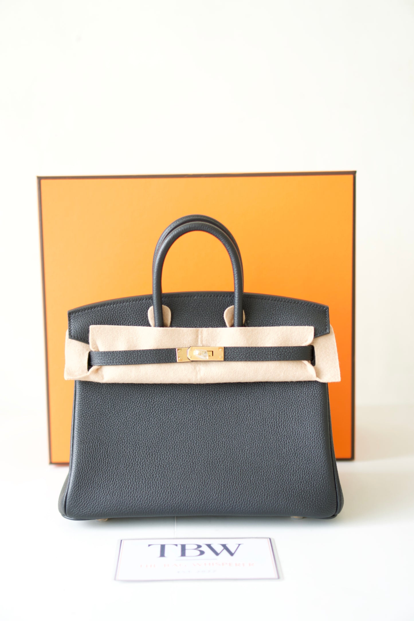 BK 25 – Noir Togo Leather with Gold Hardware