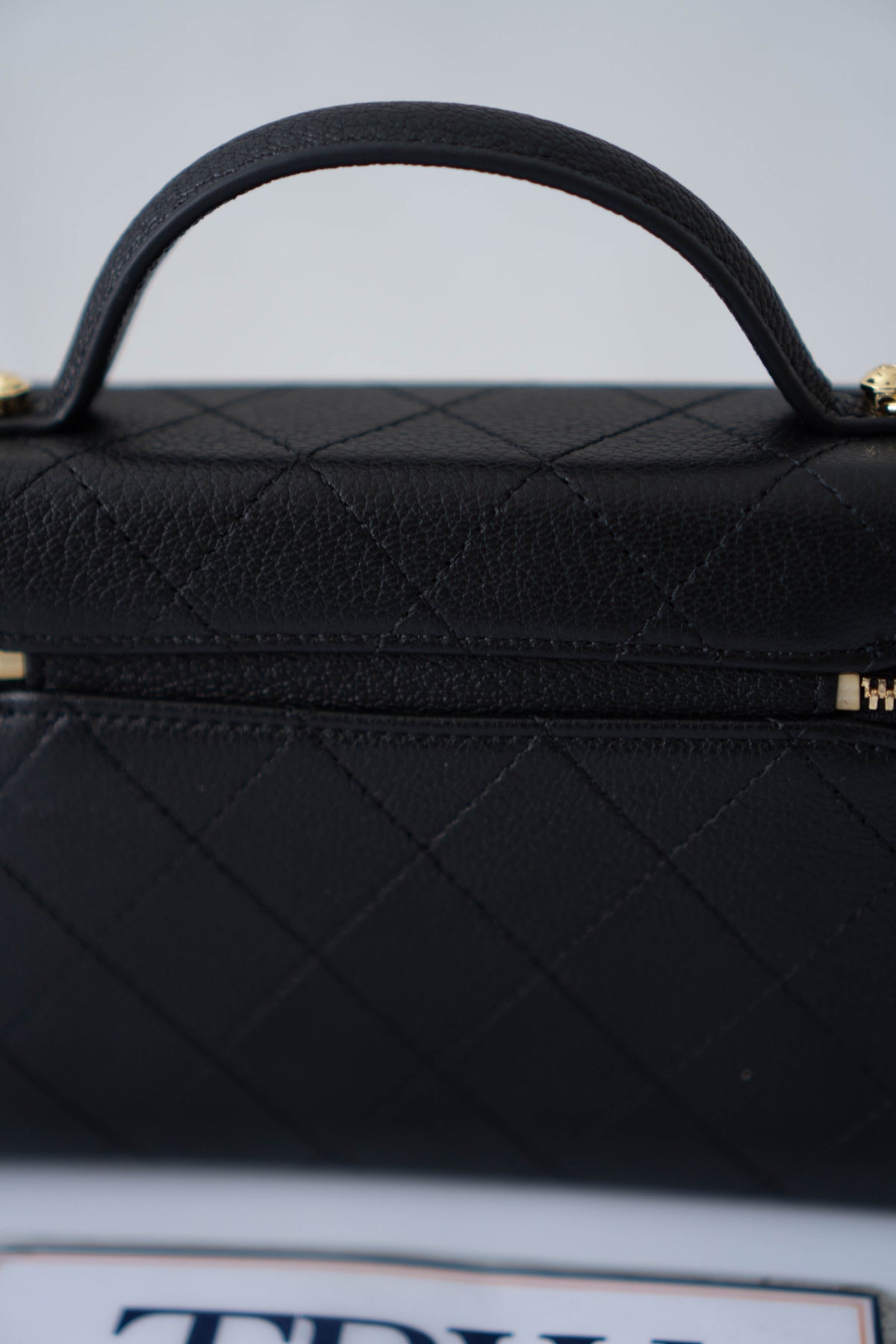 CC Vanity Case with Top Handle Small – Black Caviar Leather with Gold Hardware