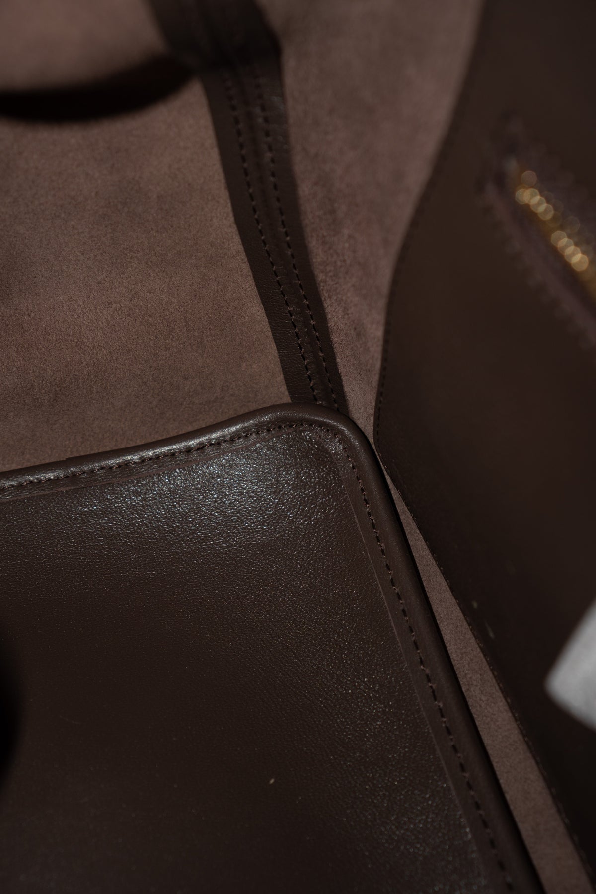 Soft Squeeze Hobo Bag – Small Dark Brown Nappa