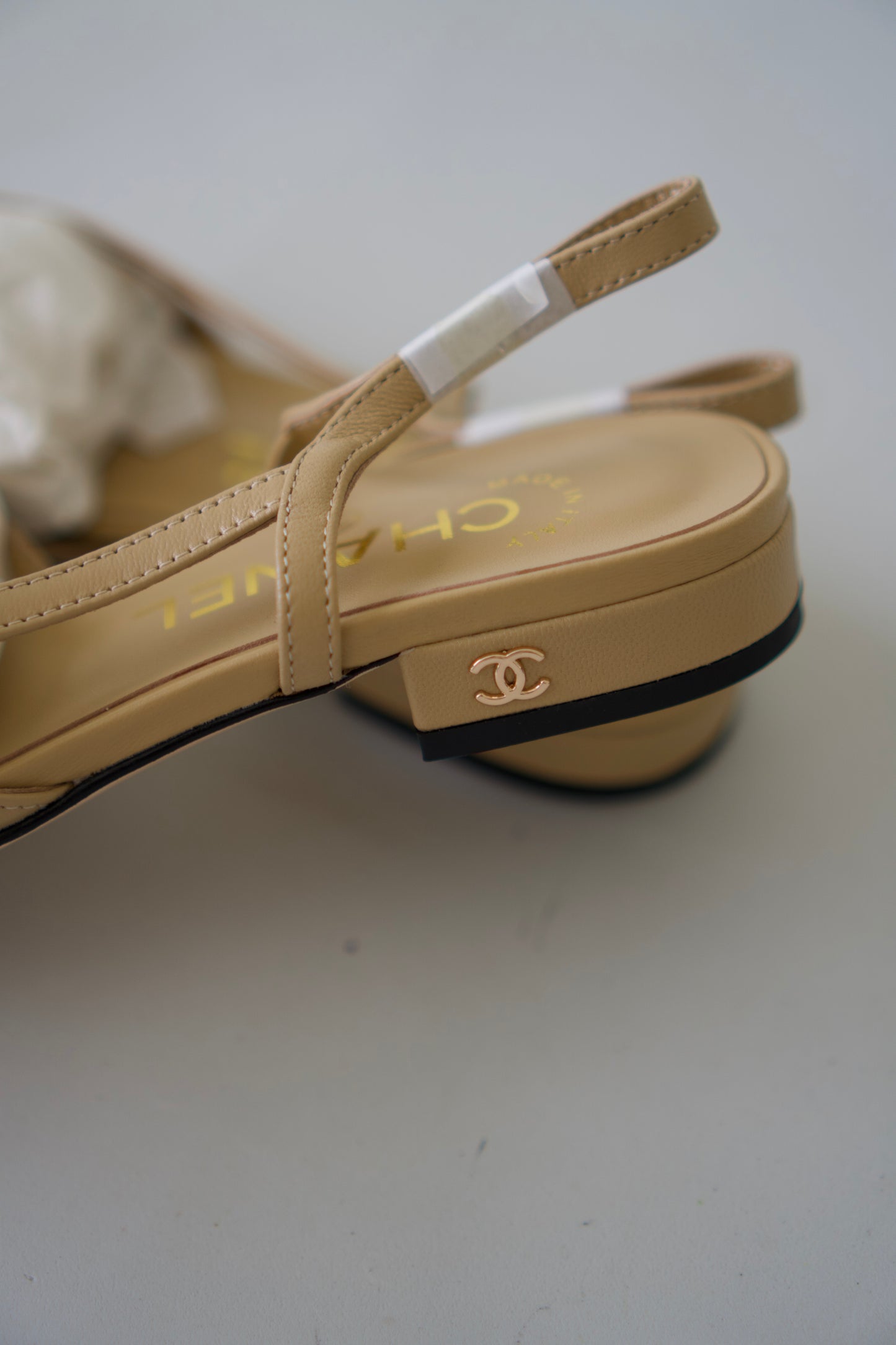 Classic Slingback Pumps – Beige & Black