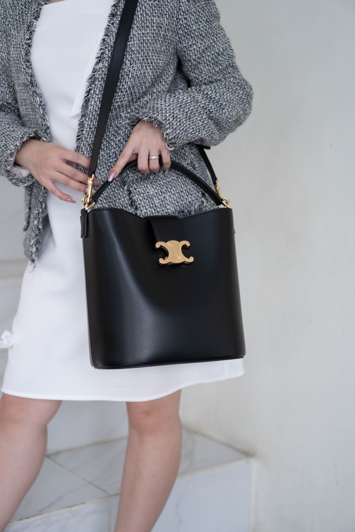 Triomphe Medium Bucket Bag – Black Smooth Calfskin in Gold Hardware