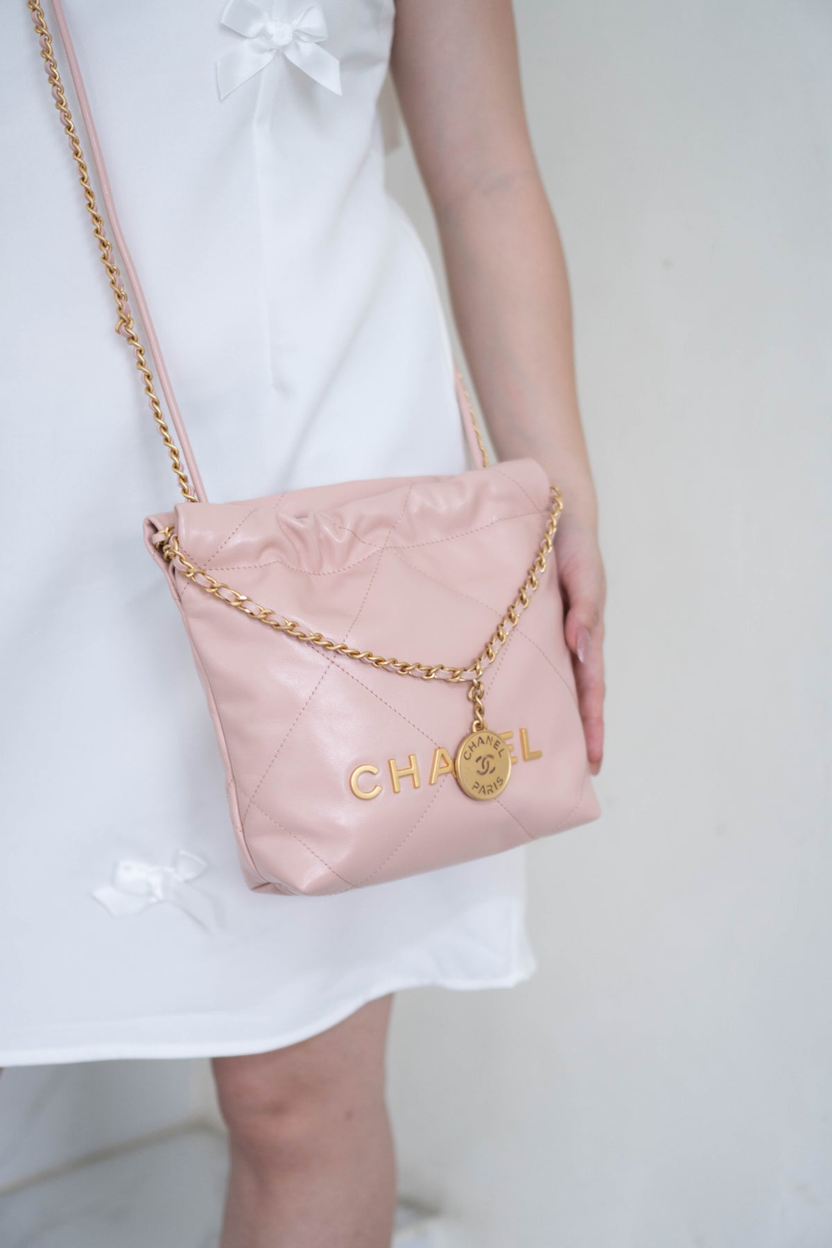 CC 22 Mini Handbag – Light Pink Shiny Calfskin in Gold Hardware