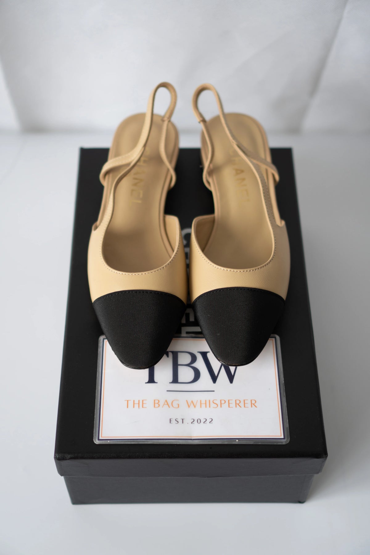 Classic Two-Tone Slingback Flats – Beige Leather with Black Grosgrain Toe