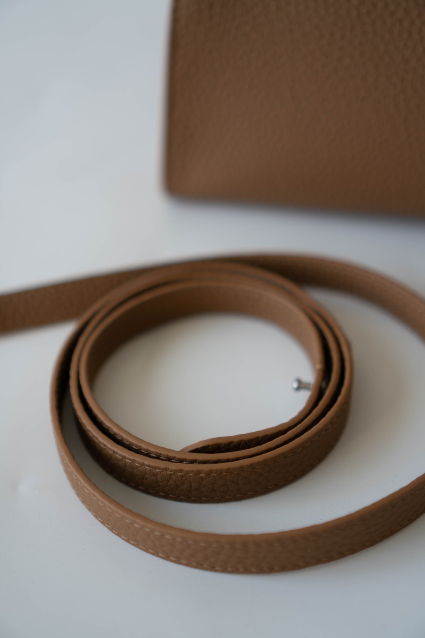 Margaux 12 matte grained calfskin leather in Light Camel